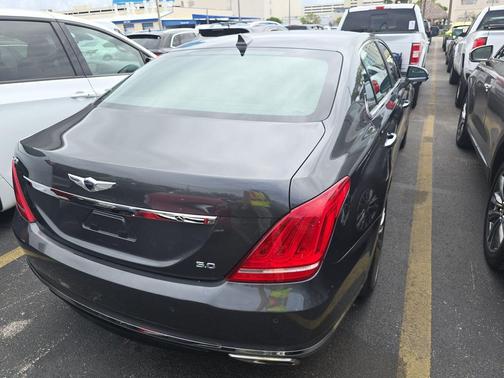 2019 Genesis G90 5.0 Ultimate