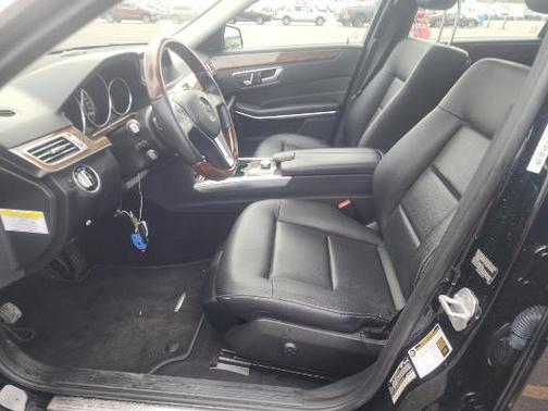 Obsidian Black Metallic 2014 Mercedes-Benz E-Class E 350