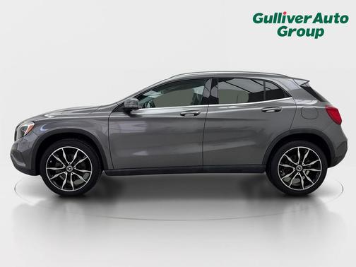 Mountain Gray Metallic 2017 Mercedes-Benz GLA 250 Base