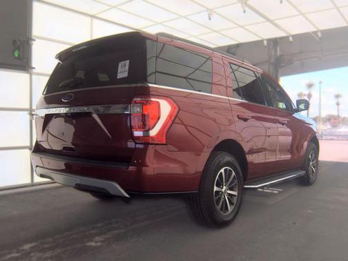 Ruby Red Metallic 2019 Ford Expedition XLT