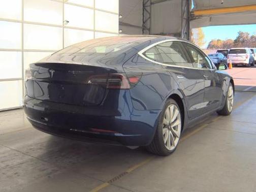 Deep Blue Metallic 2018 Tesla Model 3 Long Range
