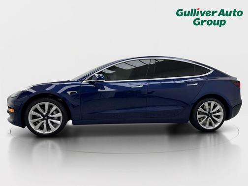 Deep Blue Metallic 2018 Tesla Model 3 Long Range