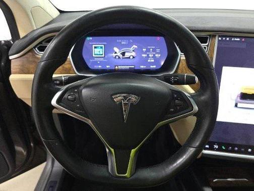 2016 Tesla Model X 90D