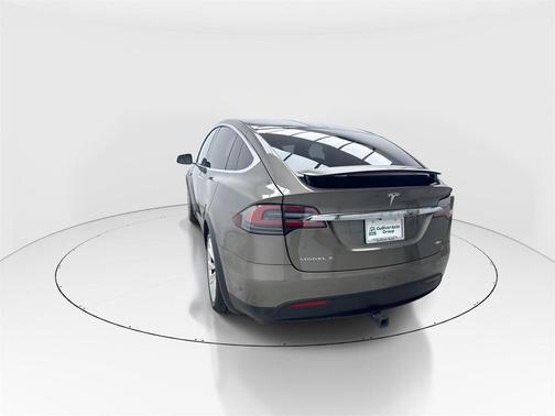 2016 Tesla Model X 90D