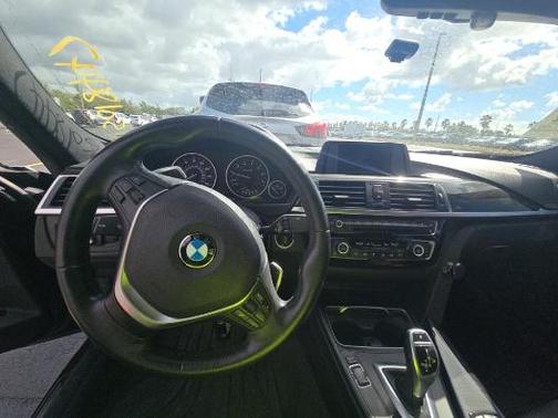 2018 BMW 330 330i