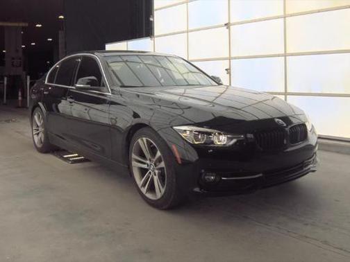 2018 BMW 330 330i