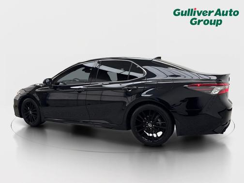 Midnight Black Metallic 2022 Toyota Camry XSE