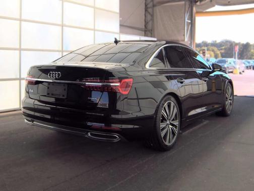 Brilliant Black 2019 Audi A6 45 Premium Plus