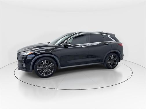 2022 INFINITI QX50 LUXE