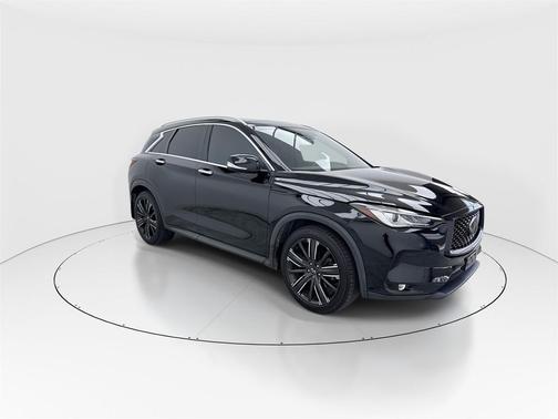 2022 INFINITI QX50 LUXE