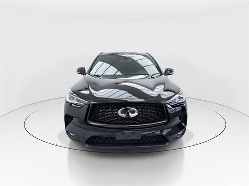 2022 INFINITI QX50 LUXE