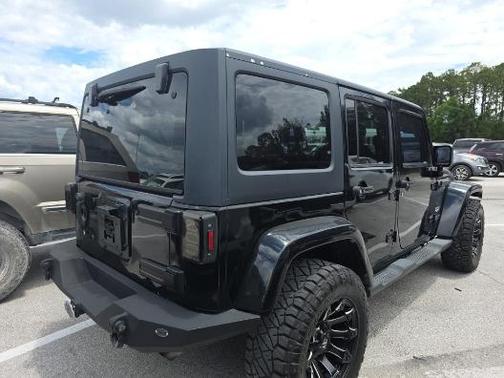 Black Clearcoat 2014 Jeep Wrangler Unlimited Sahara