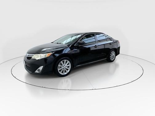 2014 Toyota Camry XLE