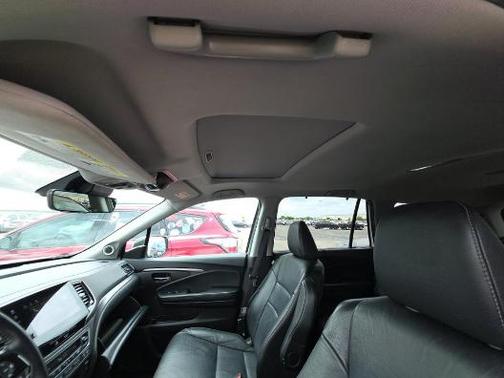 Platinum White Pearl 2021 Honda Pilot AWD Special Edition