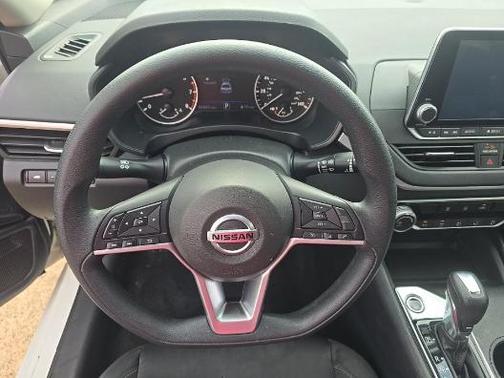 Glacier White 2020 Nissan Altima S FWD