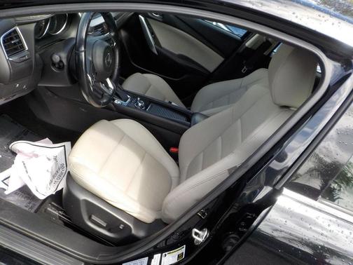 2017 Mazda Mazda6 Touring