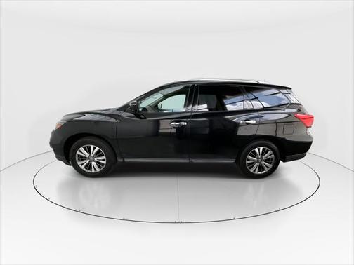 2018 Nissan Pathfinder SL