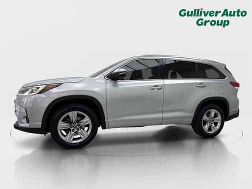 Celestial Silver Metallic 2018 Toyota Highlander Limited