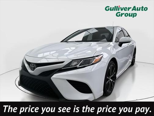 2018 Toyota Camry SE