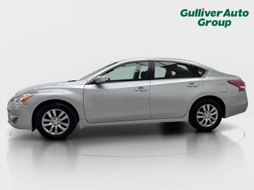 Brilliant Silver Metallic 2013 Nissan Altima 2.5 S