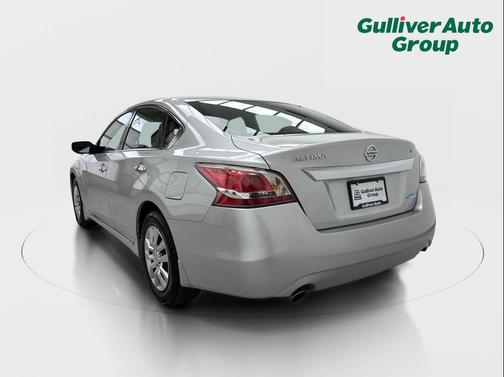 Brilliant Silver Metallic 2013 Nissan Altima 2.5 S