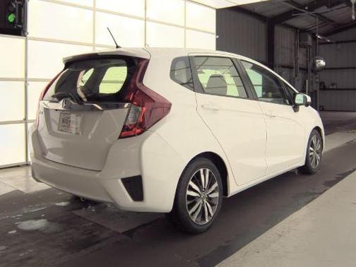 White Orchid Pearl 2016 Honda Fit EX