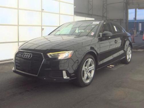 Mythos Black Metallic/Black Roof 2017 Audi A3 2.0T Premium