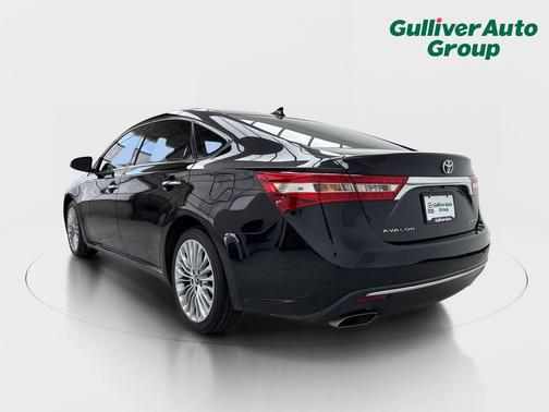 Midnight Black Metallic 2016 Toyota Avalon Limited