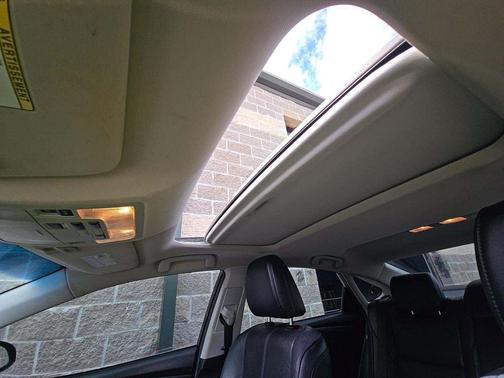 Midnight Black Metallic 2016 Toyota Avalon Limited