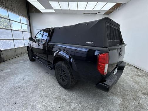 2016 Nissan Frontier SV