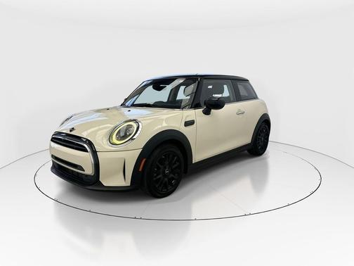 2022 MINI Hardtop Cooper