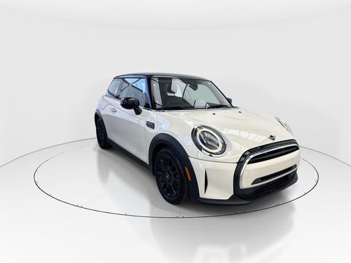 2022 MINI Hardtop Cooper