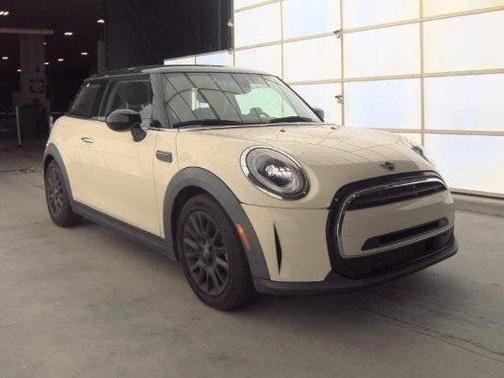 2022 MINI Hardtop Cooper