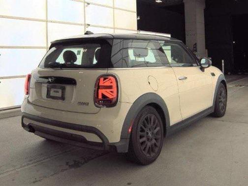 2022 MINI Hardtop Cooper