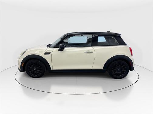2022 MINI Hardtop Cooper