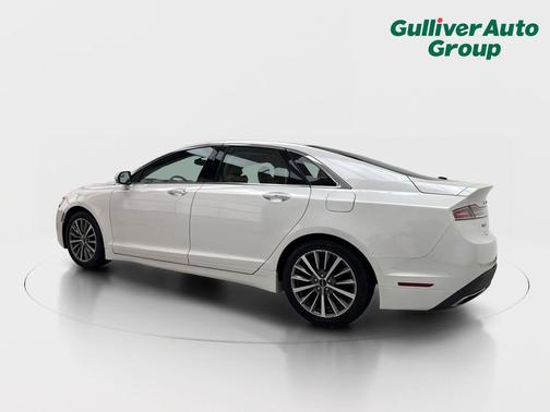 White Platinum Clearcoat Metallic 2017 Lincoln MKZ Premiere