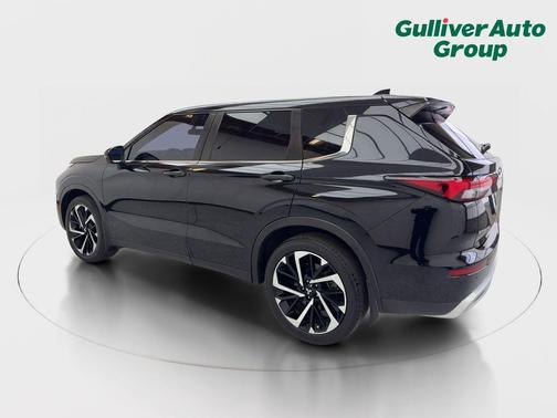 2022 Mitsubishi Outlander Black Edition S-AWC