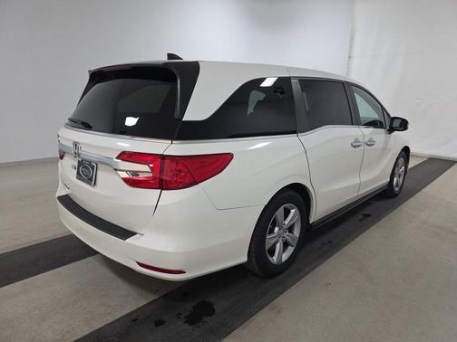 Lunar Silver Metallic 2019 Honda Odyssey EX-L