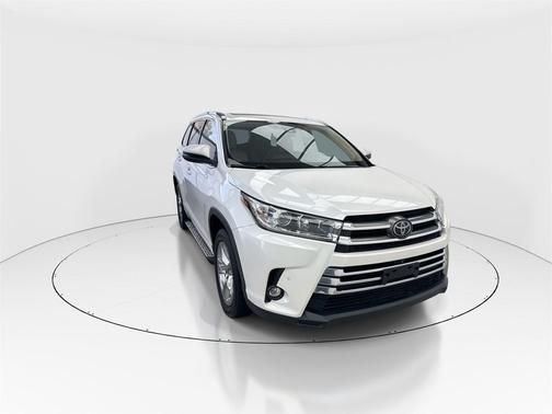 2019 Toyota Highlander Limited Platinum