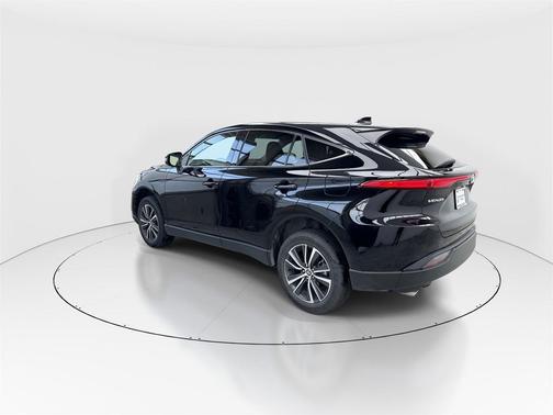 2022 Toyota Venza LE