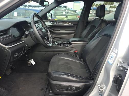 Silver Zynith 2021 Jeep Grand Cherokee L Altitude