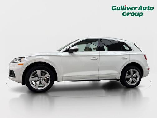 Ibis White 2018 Audi Q5 2.0T Tech Premium