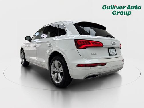 Ibis White 2018 Audi Q5 2.0T Tech Premium