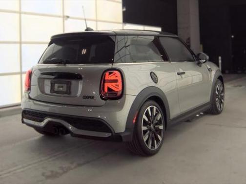 Melting Silver III Metallic 2024 MINI Hardtop Cooper S