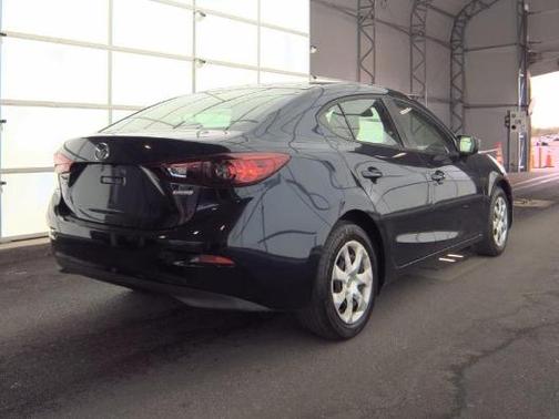 Deep Crystal Blue Mica 2018 Mazda Mazda3 Sport