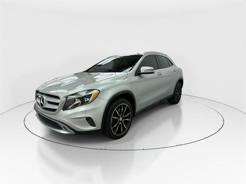 2017 Mercedes-Benz GLA 250 Base