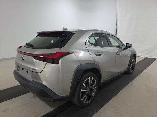Atomic Silver 2020 Lexus UX 200 Base