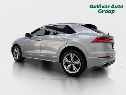 Florett Silver Metallic 2019 Audi Q8 3.0T Premium Plus