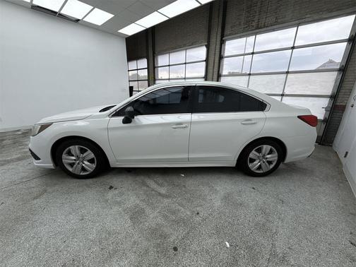 2018 Subaru Legacy Base