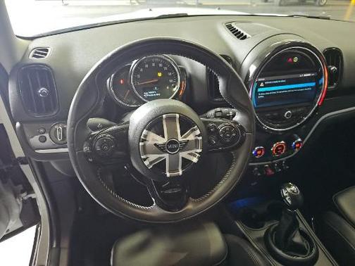Light White 2019 MINI E Countryman Cooper S ALL4